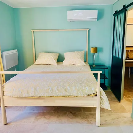 Holiday home La Belle Lumiere Saint-Saturnin-les-Apt